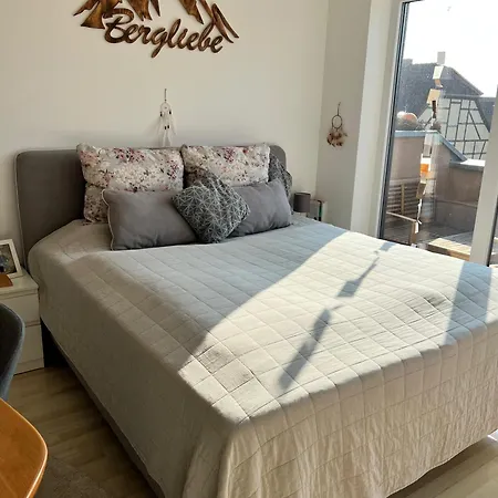 Heiter -ruhig - Balkon - Stellplatz - Wlan - Vollausstattung - Entspannung Am Rande Der 3 Gleichen Lejlighed *