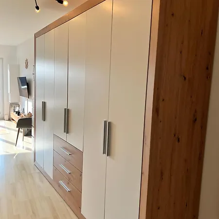 Lejlighed Heiter -ruhig - Balkon - Stellplatz - Wlan - Vollausstattung - Entspannung Am Rande Der 3 Gleichen Apfelstädt